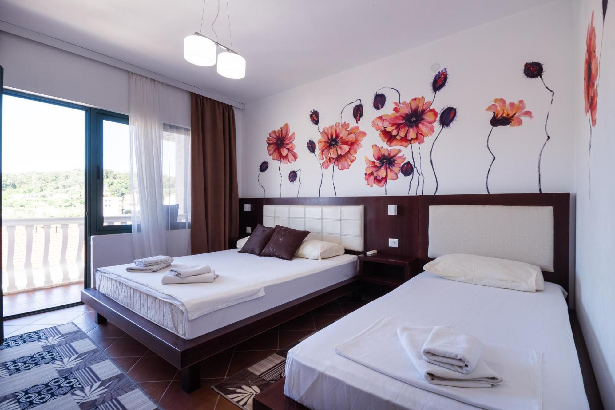 Apartments Fourroses Ulcinj Esterno foto