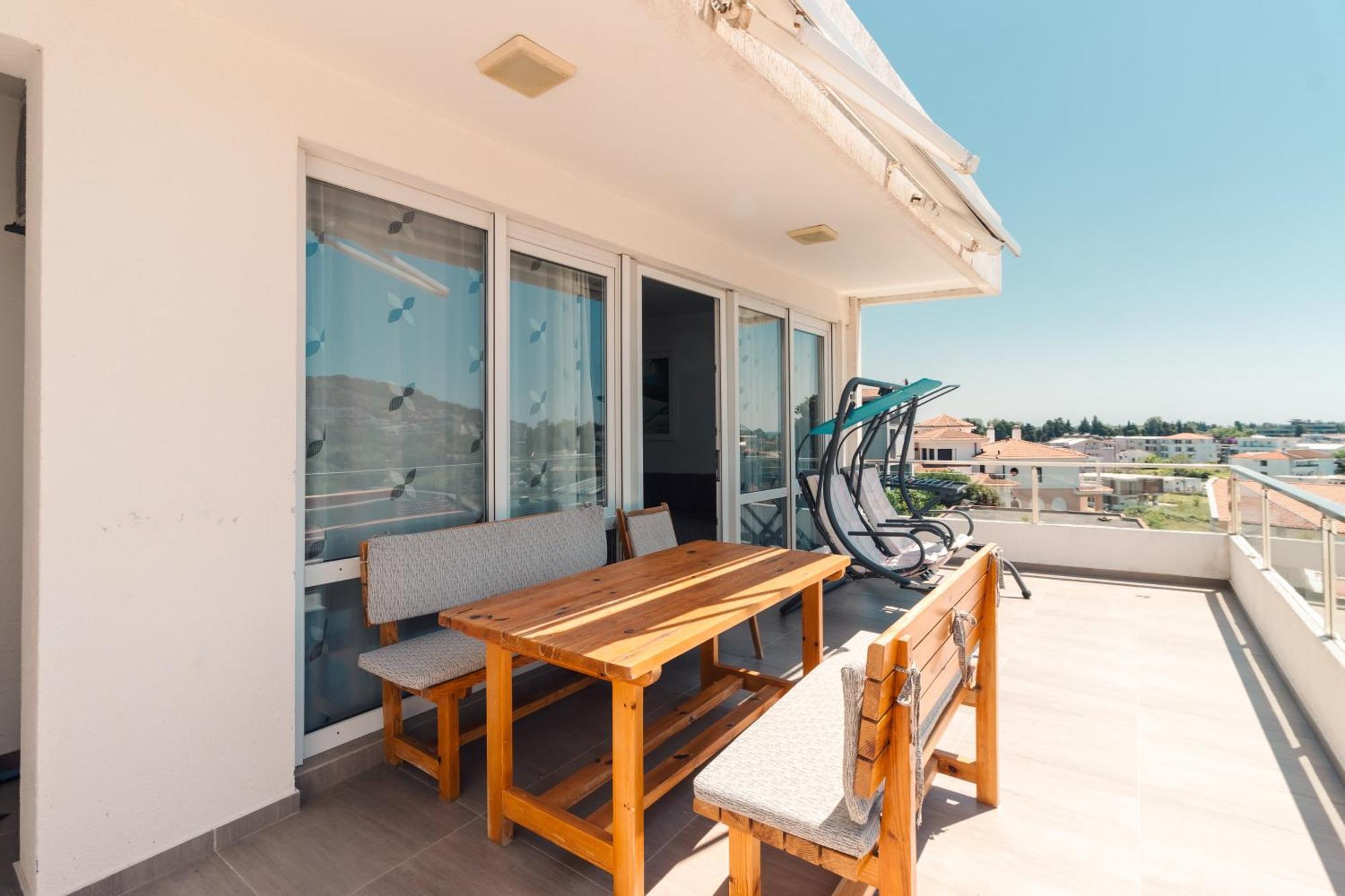 Apartments Fourroses Ulcinj Esterno foto